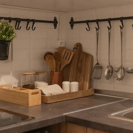 The Cozy Nest In The Center *