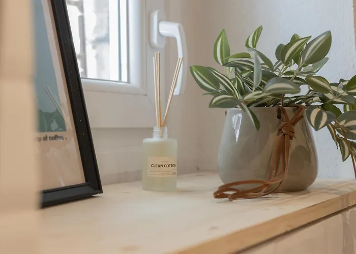 The Cozy Nest, By Jo & Key Living - Center Apartamento *